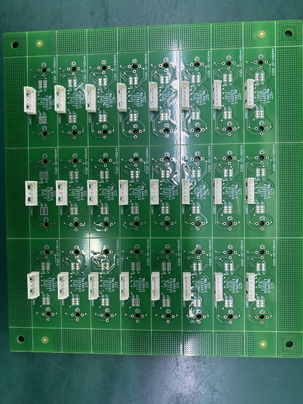 Kiểm soát trở ngại Hội đồng PCB công nghiệp với độ dày 0,3mm đến 6mm và không gian bóng tối thiểu 0,3mm Pitch nhỏ hơn 0,5mm Bảng mạch hỗ trợ