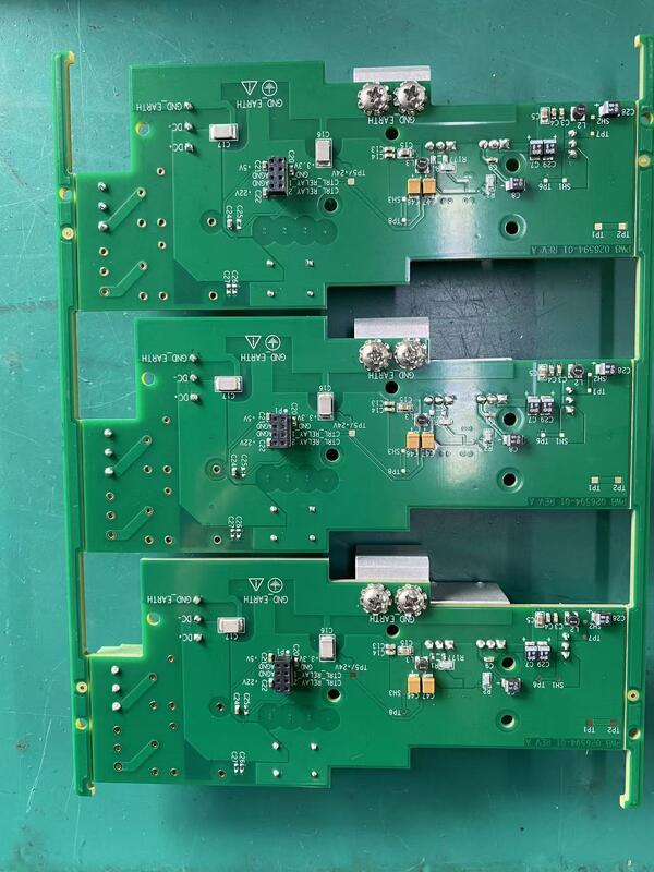 Dịch vụ sản xuất bảng mạch in EMS PCBA với mặt nạ hàn màu xanh, kích thước bảng tối đa 400mm x 1200mm
